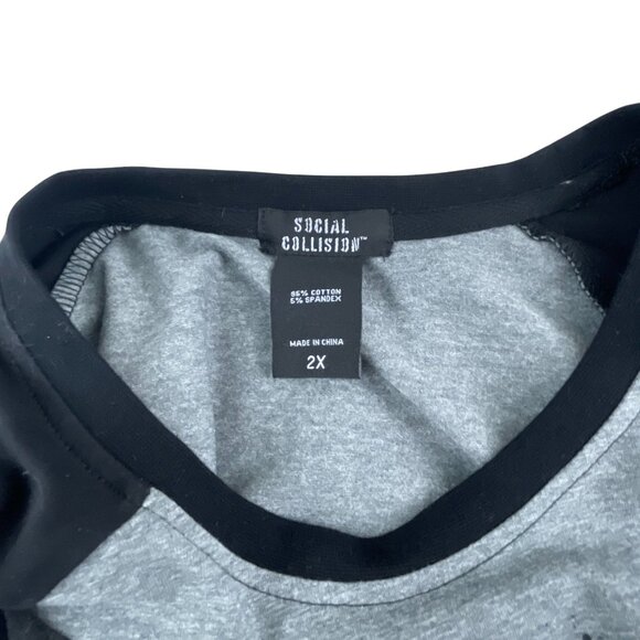 Social Collision Skull & Star Graphic Raglan Sleeve T Shirt 2X Black Gray Gothic - Picture 3 of 6